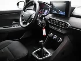 Dacia Sandero Stepway thumbnail 3