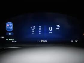 Ford Kuga thumbnail 5