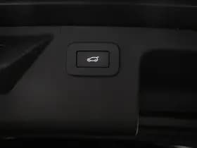 Land Rover Discovery Sport thumbnail 18