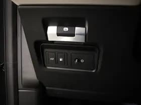 Land Rover Discovery Sport thumbnail 36