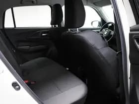 Suzuki Swift thumbnail 10