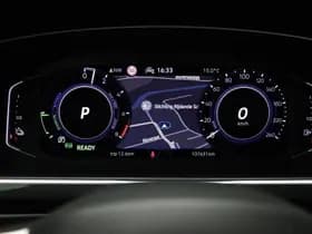 Volkswagen Tiguan thumbnail 5