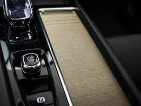 Volvo XC60 thumbnail 42