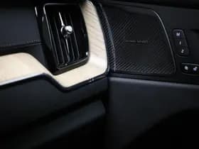Volvo XC60 thumbnail 10