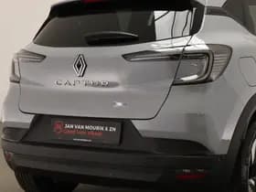 Renault Captur thumbnail 17
