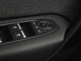 Renault Captur thumbnail 23