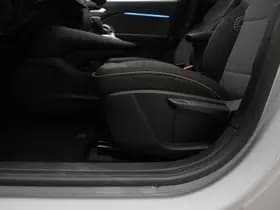 Renault Captur thumbnail 24