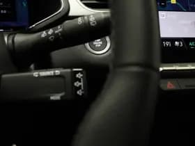 Renault Captur thumbnail 31