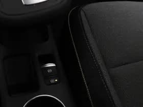 Renault Captur thumbnail 33