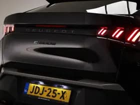 Peugeot e-3008 thumbnail 25