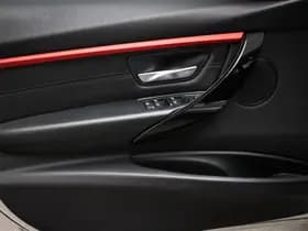 BMW 3-Serie thumbnail 24