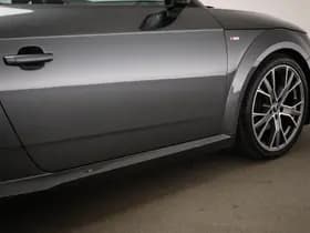 Audi TT thumbnail 28