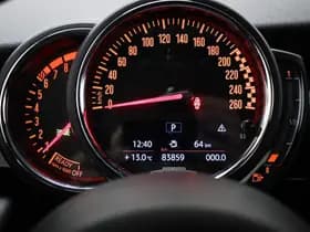 MINI Cooper thumbnail 4