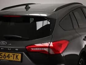 Ford Focus thumbnail 19