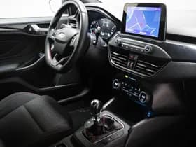 Ford Focus thumbnail 3