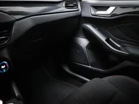 Ford Focus thumbnail 37