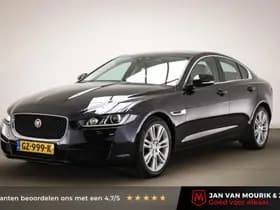 Jaguar XE thumbnail 1