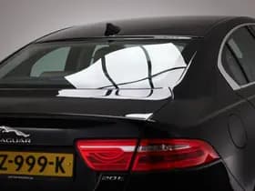 Jaguar XE thumbnail 23
