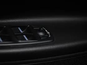 Jaguar XE thumbnail 27