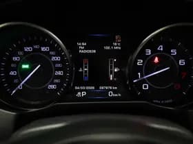 Jaguar XE thumbnail 5