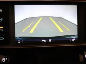 Jaguar XE thumbnail 7