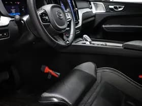 Volvo XC60 thumbnail 37