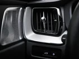 Volvo XC60 thumbnail 38