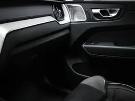 Volvo XC60 thumbnail 42