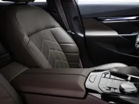 BMW i5 thumbnail 16