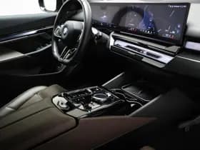 BMW i5 thumbnail 6