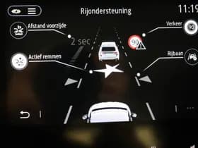 Renault Clio thumbnail 38
