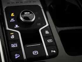 Kia Sorento thumbnail 5
