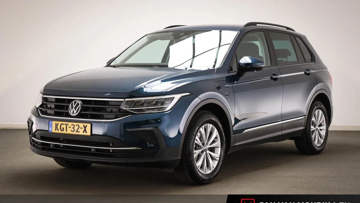 Volkswagen Tiguan — foto 1