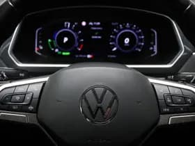 Volkswagen Tiguan thumbnail 33