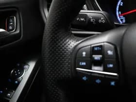 Ford Focus thumbnail 37