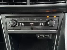 Volkswagen Polo thumbnail 39