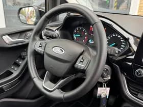 Ford Fiesta thumbnail 37