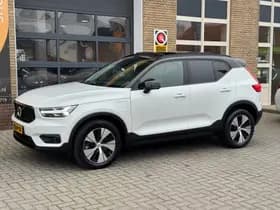 Volvo XC40 thumbnail 13