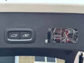 Volvo XC40 thumbnail 24