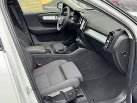 Volvo XC40 thumbnail 33