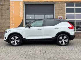 Volvo XC40 thumbnail 6