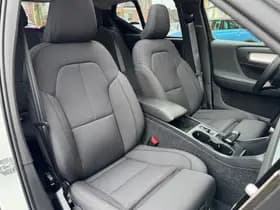 Volvo XC40 thumbnail 10