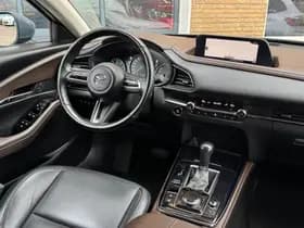 Mazda CX-30 thumbnail 4