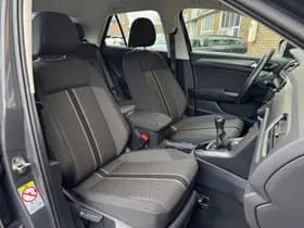 Volkswagen T-Roc thumbnail 24