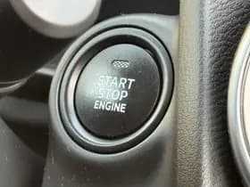 Mazda 2 thumbnail 42
