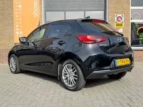Mazda 2 thumbnail 9