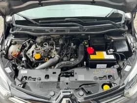 Renault Captur thumbnail 14