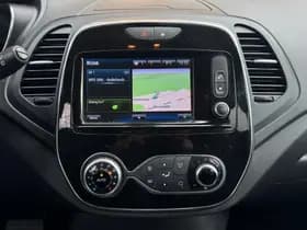 Renault Captur thumbnail 18