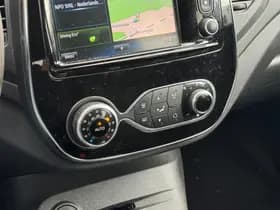 Renault Captur thumbnail 26