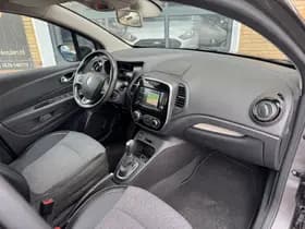 Renault Captur thumbnail 35